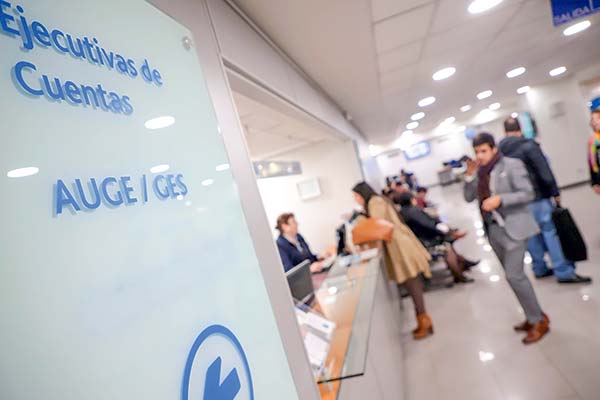Cinco isapres elevarán los precios base de sus planes hasta en un 3,7% a partir de septiembre