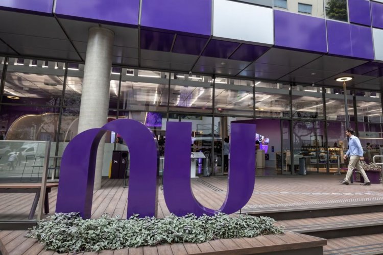 <p>Nubank pierde el liderazgo como el mayor banco digital del mundo: su rival británico Revolut lo superó por US$ 3.700 millones</p>
