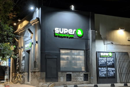 ¿Carrefour ya no se va de Argentina?: adquiere Super A y se expande al interior del país con el formato express