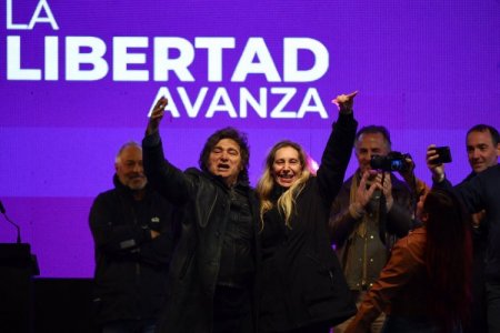 Los mercados argentinos en vilo ante la prueba electoral de la agenda radical de Milei
