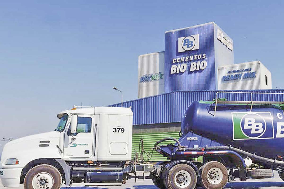 <p>La peruana Yura cede ante la OPA de la europea Carmeuse y vende su participación en Cementos Bío Bío por más de US$ 100 millones</p>