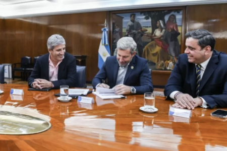 Milei y su equipo de Gobierno inician diálogo con provincias aliadas