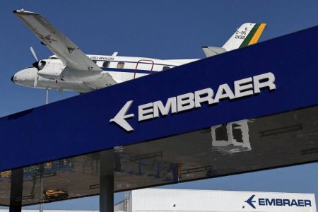 Trabajadores metalúrgicos de brasileña Embraer se declaran en huelga durante negociación colectiva