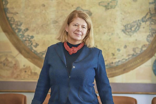 Valeria Biagiotti, embajadora de Italia en Chile: “Italia puso a disposición de Chile su propia experiencia y herramientas que nos han permitido enfrentar el terrorismo y el crimen organizado”