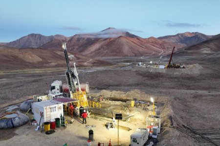 La ayuda del Banco Mundial derrama en un mega proyecto top de cobre argentino