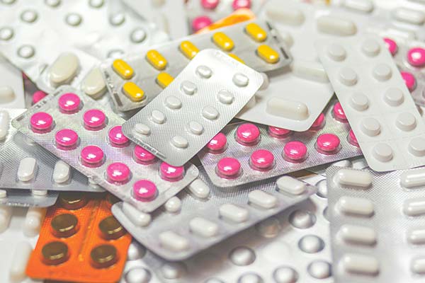 Las exenciones de medicamentos genéricos y fabricación en EEUU podrían eximir a los países del arancel de Trump