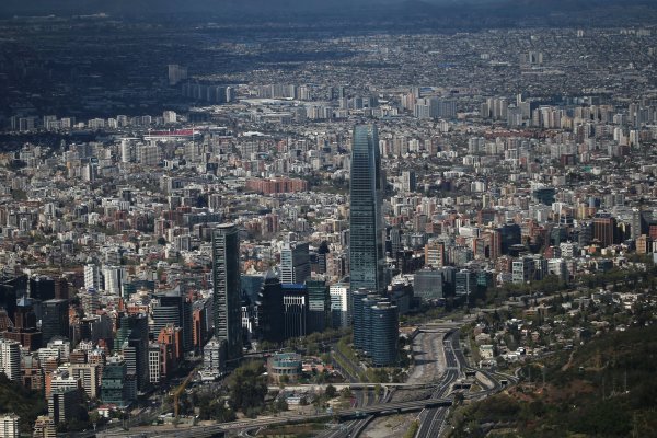 Fitch ratifica la calificación de Chile en ‘A-’ y no prevé cambios en las políticas tras elecciones que afecten el perfil crediticio