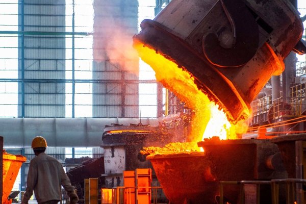 China recorta drásticamente su meta de producción para metales no ferrosos en 2025 y 2026, en un inesperado cambio de política