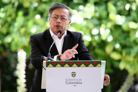 Petro anuncia fin de TLC con Israel y cambios en los acuerdos comerciales con EEUU