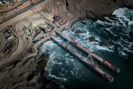 Grupo Techint desarrolla megaproyecto para abastecer de agua a las mineras de Chile y ya capta la atención en Argentina