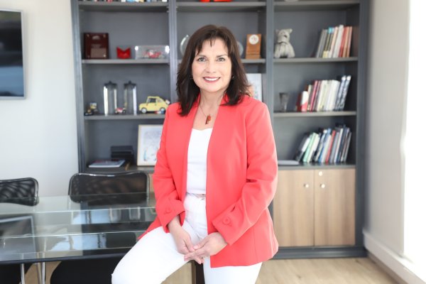 Alejandra Ojeda, Ipsos Chile: “(Las encuestadoras) necesitamos la capacidad de representar el momento en un entorno tan cambiante”