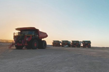 Japonesa Hitachi Construction Machinery instala en Chile su sede regional para América Latina con foco en minería y construcción