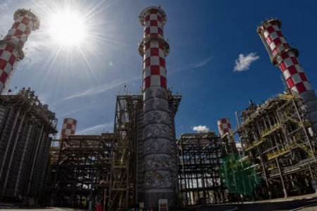 Brasileña J&F está considerando comprar una planta térmica de US$ 374 millones de francesa EDF para expandir su negocio de energía