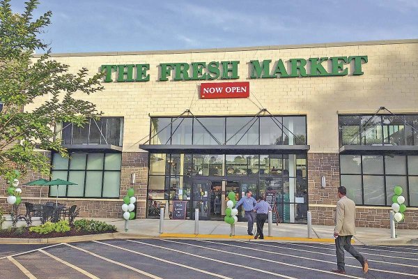 <p>Cencosud sufre nuevas derrotas en su objetivo de registrar en Chile la marca The Fresh Market que trae de Estados Unidos</p>