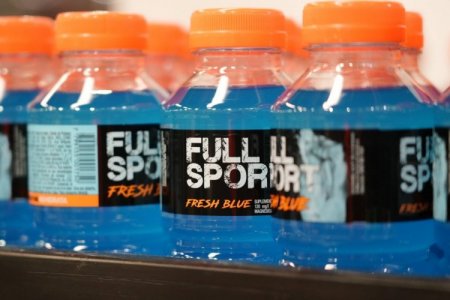 Chilena CCU entra en una nueva categoría para dar la pelea en Argentina a Gatorade y Powerade