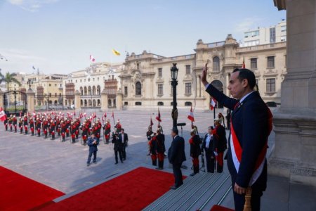 Perú después de Boluarte: CCL espera “un gabinete técnico, de unidad nacional, con profesionales que otorguen credibilidad"
