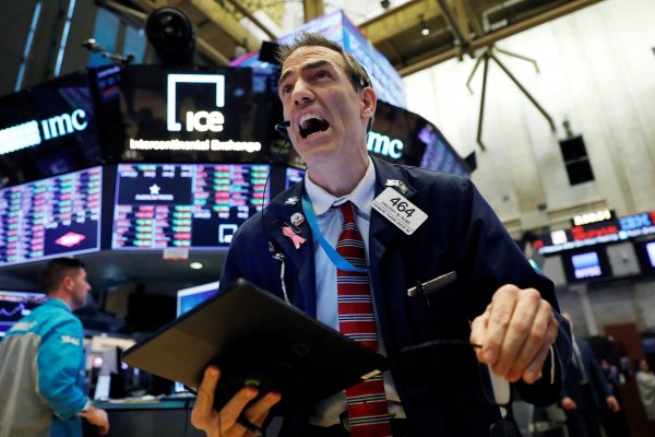 Morgan Stanley advierte que S&P 500 podría caer 11% por guerra comercial
