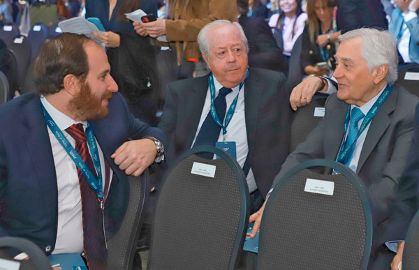 <p>El alcalde de Huechuraba, Max Luksic; el exembajador, Pedro Pablo Díaz; y el presidente de Empresas Copec, Roberto Angelini. Fotos: Julio Castro</p>