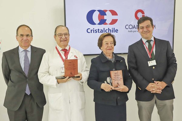30 años de vidrio solidario: Coaniquem y Cristalerías celebran histórica campaña