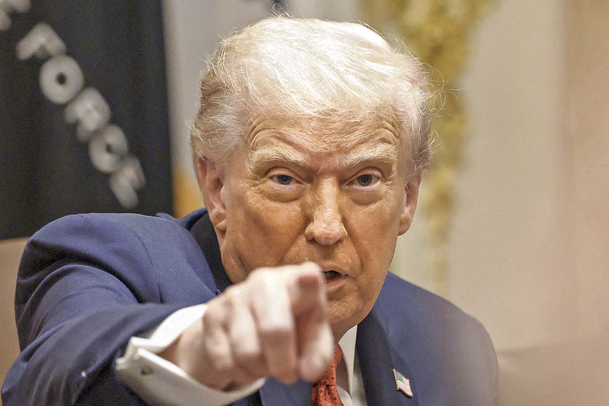 <p>Trump dice que pondrá fin a las negociaciones comerciales con Canadá</p>