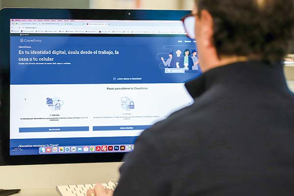 Se refuerza la seguridad de la ClaveÚnica con nuevo factor de autenticación tras alertas por usos indebidos