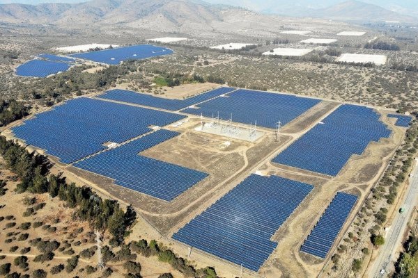 <p>Aportantes de fondo de LAB Capital votarán venta de central solar en La Ligua a inglesa Atlantica Investments</p>