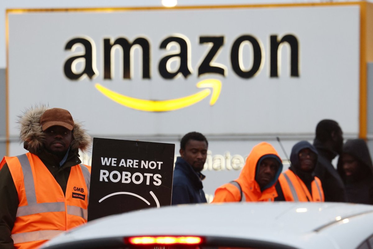 <p>Amazon eliminará 14.000 empleos mientras su CEO recurre a la IA para reducir costos</p>