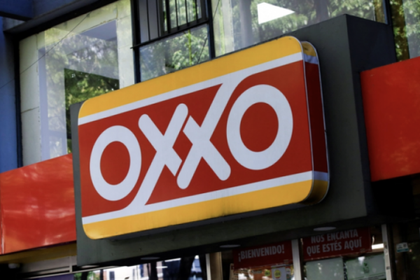 Nuevo CEO de Femsa prepara plan para OXXO con inversiones de más de US$ 1.000 millones en México