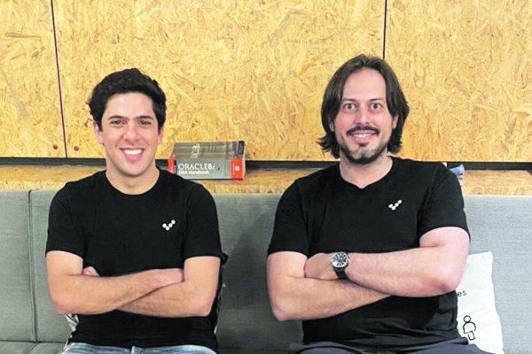 Empresa de fundador de Alibaba invierte en fintech R2