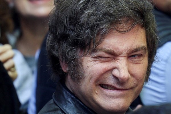Javier Milei planea una reforma laboral y fiscal para Argentina tras su victoria electoral