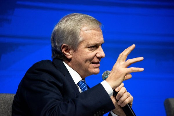 La expectativa de una ventaja de Kast en las elecciones favorece las apuestas de ganancias en bonos chilenos este mes