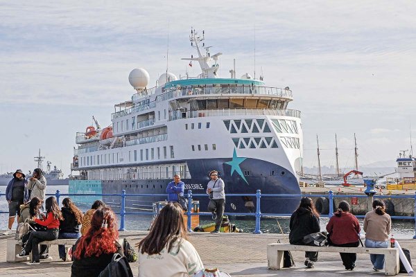 Disminuyen los alojamientos de turistas, pero aumentan los ingresos