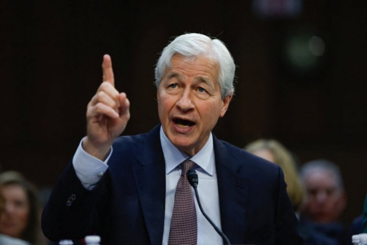 <p>Jefe de JPMorgan dice que Argentina podría no necesitar un préstamo bancario</p>