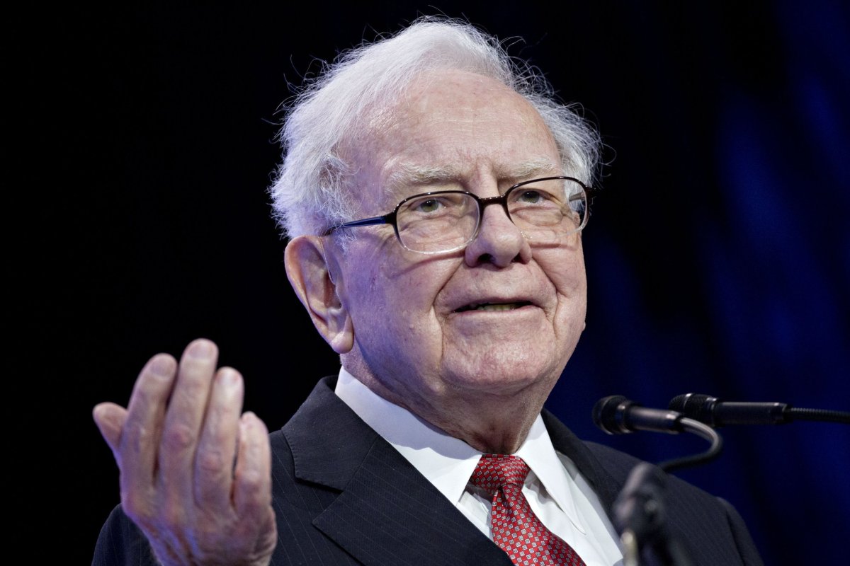 <p>Warren Buffett anuncia que se mantendrá en silencio: Oráculo de Omaha no publicará sus cartas anuales y acelerará las donaciones</p>