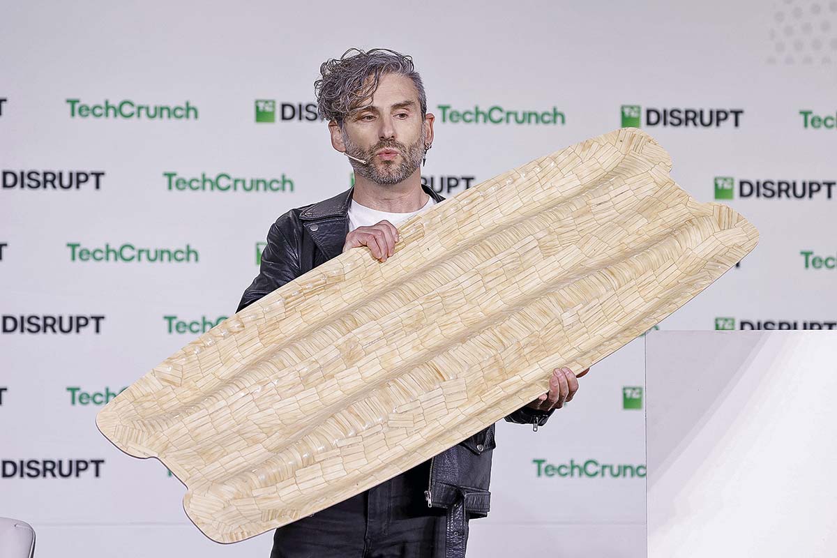 <p>Andrés Mitnik, CEO y cofundador de Strong by Form, durante la final de TechCrunch Disrupt.</p>