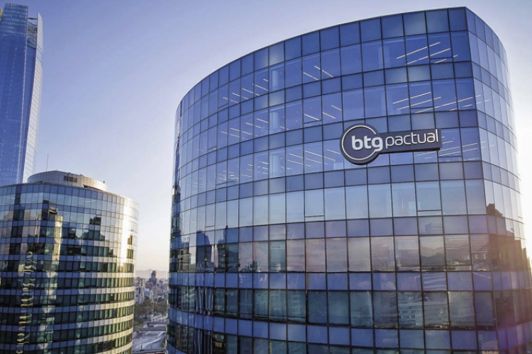 <p>BTG Pactual alcanza nuevos récords y gana más de US$ 840 millones en el tercer trimestre</p>