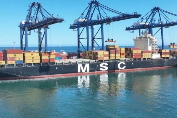 Parte la temporada de cerezas chilenas: San Antonio Terminal Internacional da inicio al Cherry Express 2025 – 2026 con primer embarque a China