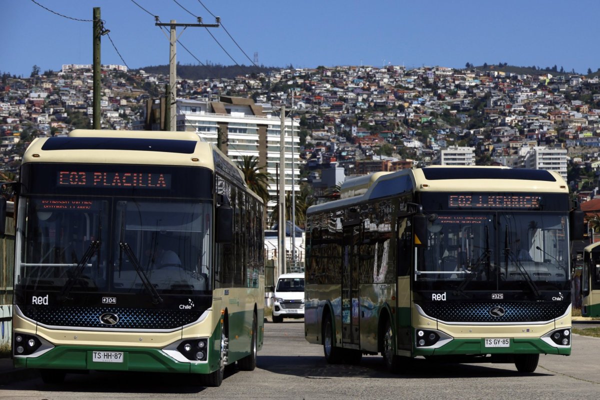 <p>Operadores de buses rurales de cuatro regiones dejarán de ofrecer tarifas para estudiantes y adultos mayores desde el 1 de enero</p>