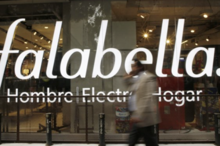 Falabella advierte impacto en ventas de 2025 por menor afluencia de argentinos y jornada electoral