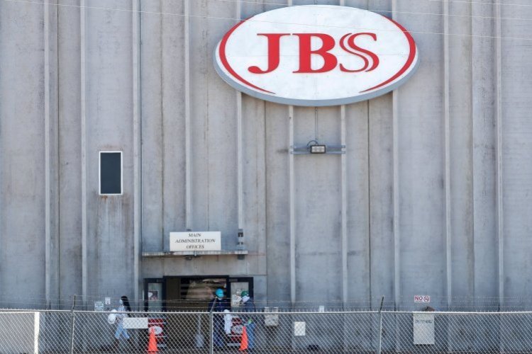 <p>Brasileña JBS reporta un margen negativo en la venta de ganado en EEUU y cierra el tercer trimestre con una caída del 16% en las ganancias</p>