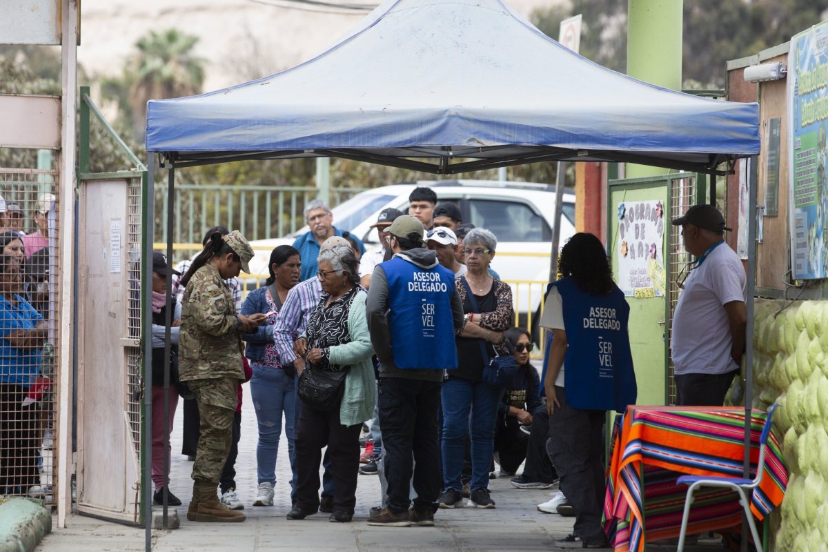 <p>El llamado a la unidad de Kast y la “misión titánica” de Jara: cómo los medios internacionales cubrieron la primera vuelta presidencial</p>