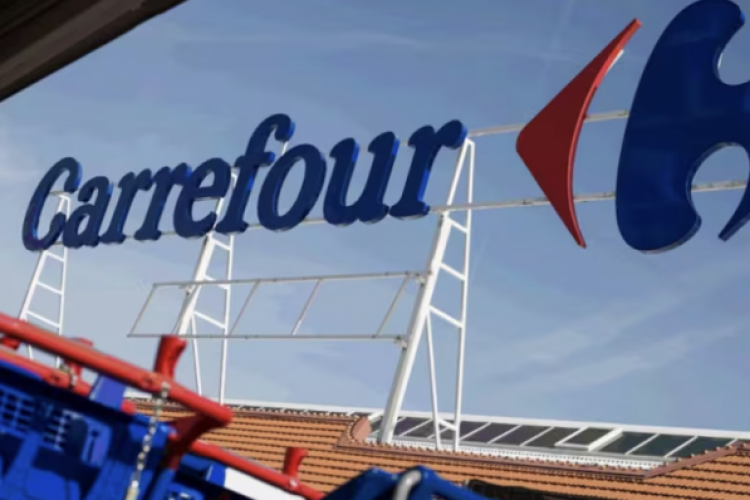 <p>Avanza la venta de Carrefour en Argentina: empresa de retail habría presentado una oferta "sujeta a correcciones"</p>
