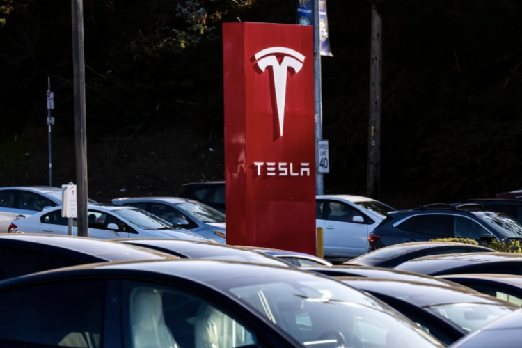 <p>Colombia le da la bienvenida a Tesla para competir en el mercado nacional automotriz</p>
