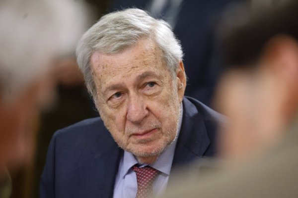 Chile presenta nota de protesta por declaraciones de embajador de EEUU en contra de Boric: “Son inapropiadas y desafortunadas”