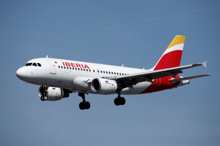 <p>Autoridad aeronáutica de Venezuela pide a aerolíneas internacionales reanudar vuelos en 48 horas</p>