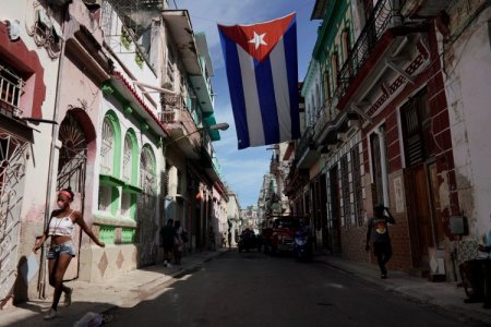 Cuba anuncia nuevas medidas para atraer inversión extranjera en medio de profunda crisis económica