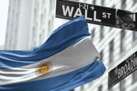 Riesgo país en Argentina encuentra resistencia en los 600 puntos: ¿el rally post electoral alcanzó su techo?