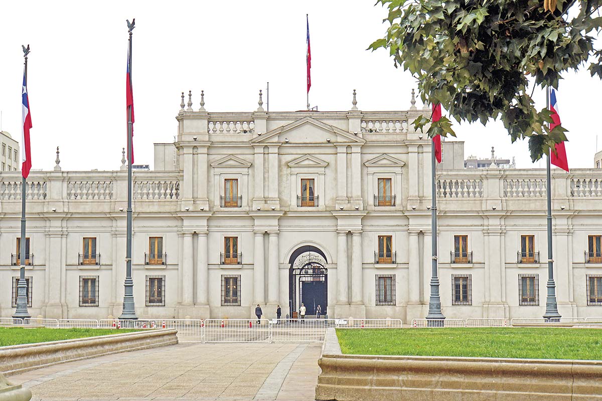 <p>La reingeniería ministerial que evalúa Kast si asume la presidencia</p>