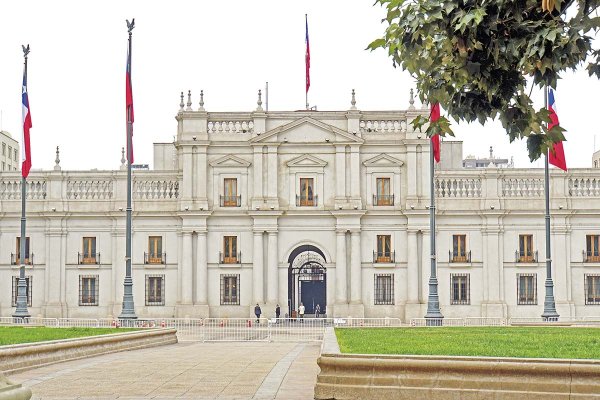 <p>La reingeniería ministerial que evalúa Kast si asume la presidencia</p>