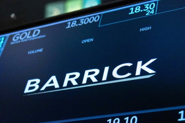 <p>Barrick considera una oferta pública inicial de sus activos oro en Norteamérica tras reveses en la minería</p>